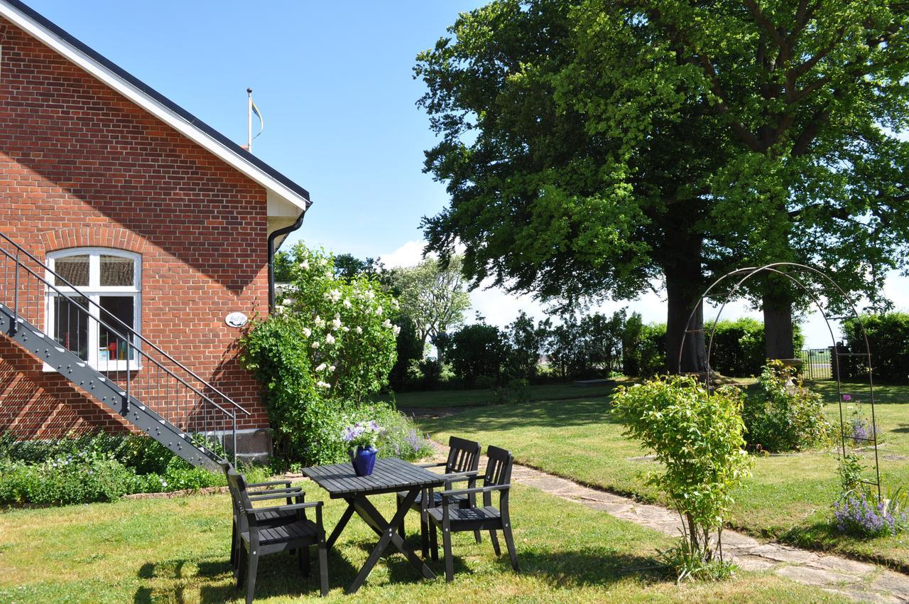 Villa Sandby B&B Borrby Chambre photo