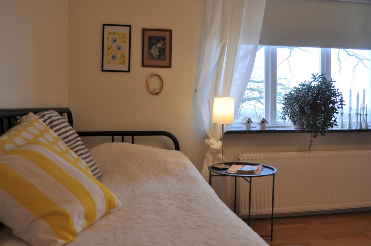Villa Sandby B&B Borrby Extérieur photo
